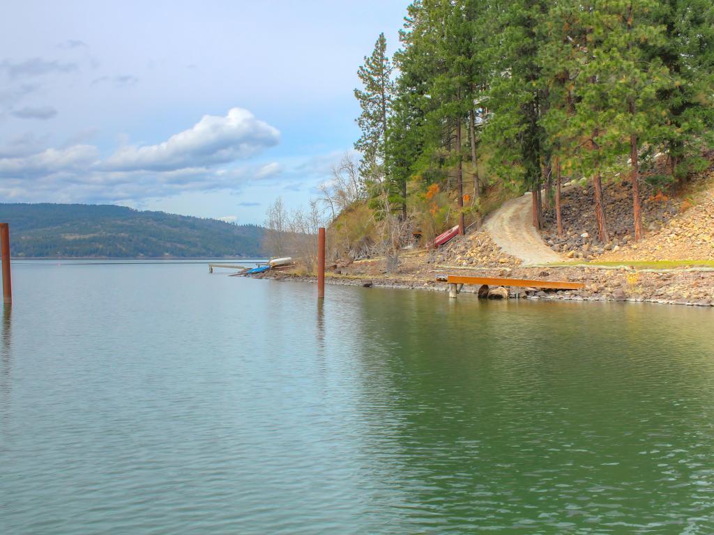 Beautiful Lake Coeur D'Alene Cabin On The Bay Hotel Mica Room photo