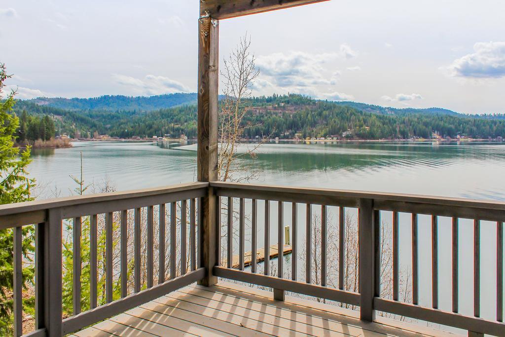 Beautiful Lake Coeur D'Alene Cabin On The Bay Hotel Mica Exterior photo